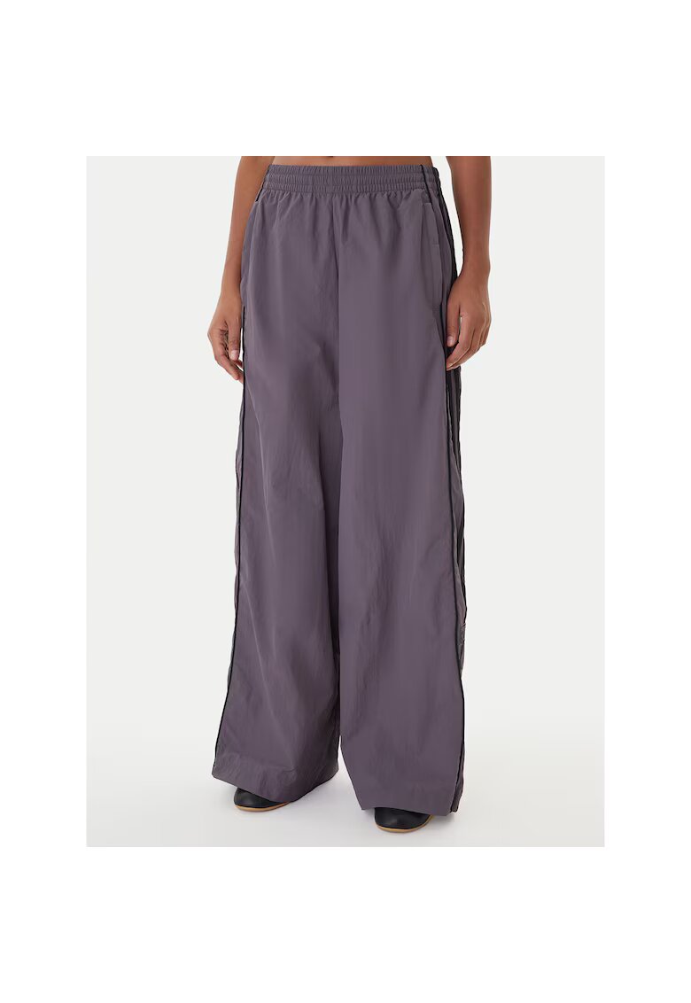 adidas Pantaloni sport dama culoare gri - trening