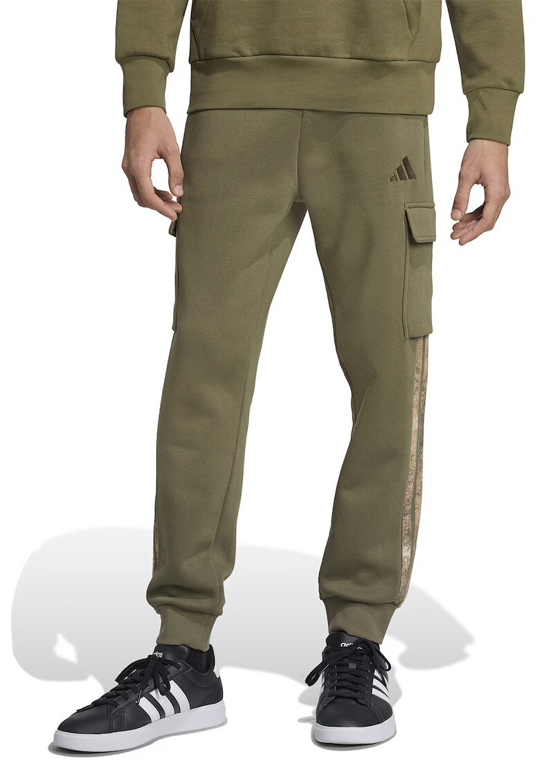 adidas Sportswear Pantaloni de trening cargo cu talie ajustabila - Kaki