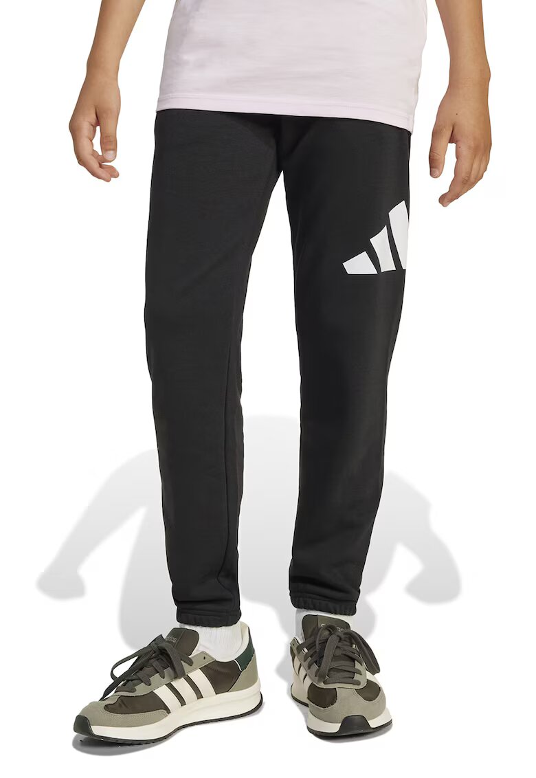 adidas Sportswear Pantaloni de trening cu logo si snur in talie Essentials - Alb/Negru