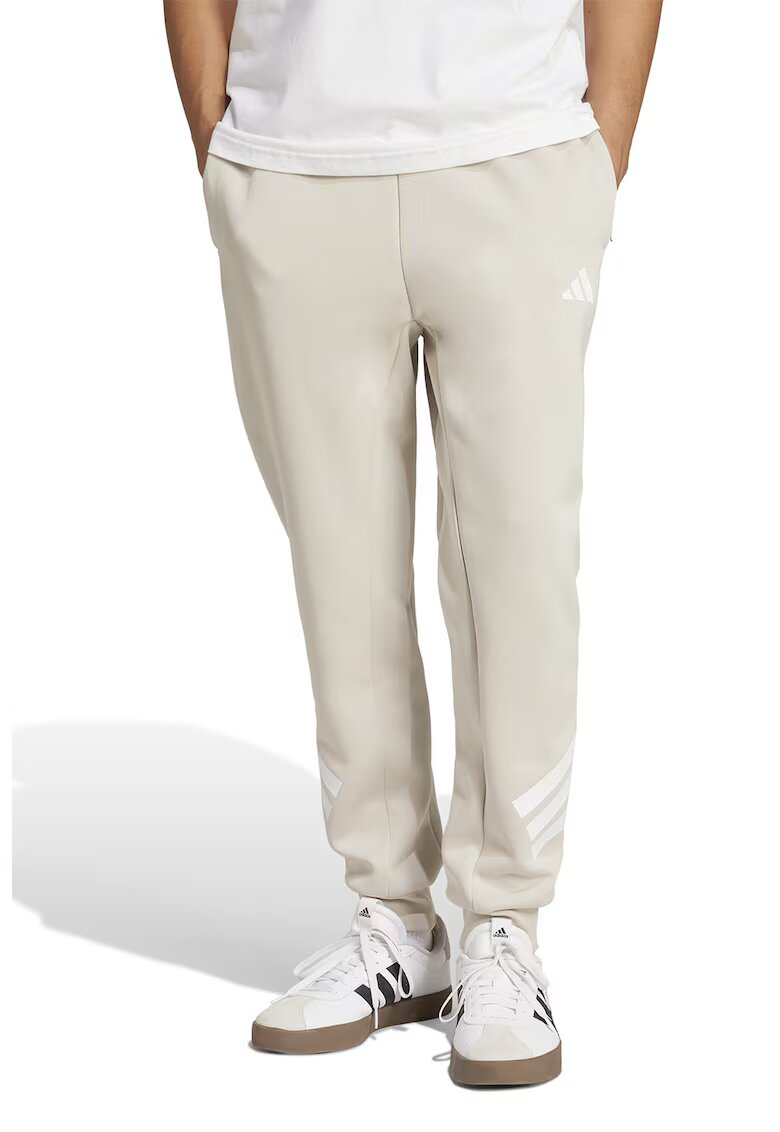adidas Sportswear Pantaloni de trening din amestec de bumbac cu logo - Alb fildes