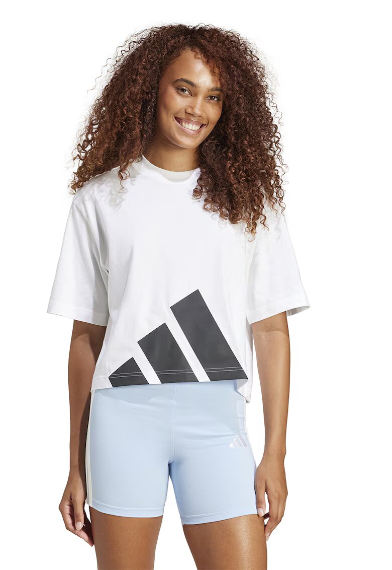 adidas Sportswear Tricou crop cu croiala lejera Essential - Alb