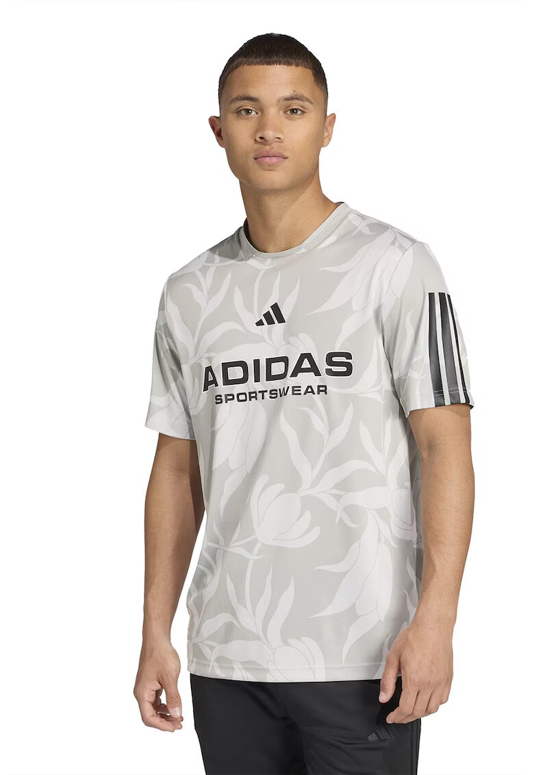 adidas Sportswear Tricou cu imprimeu logo Tiro - Gri deschis