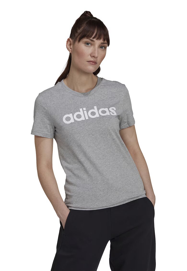 adidas Sportswear Tricou slim fit cu imprimeu logo Essentials - Gri melange