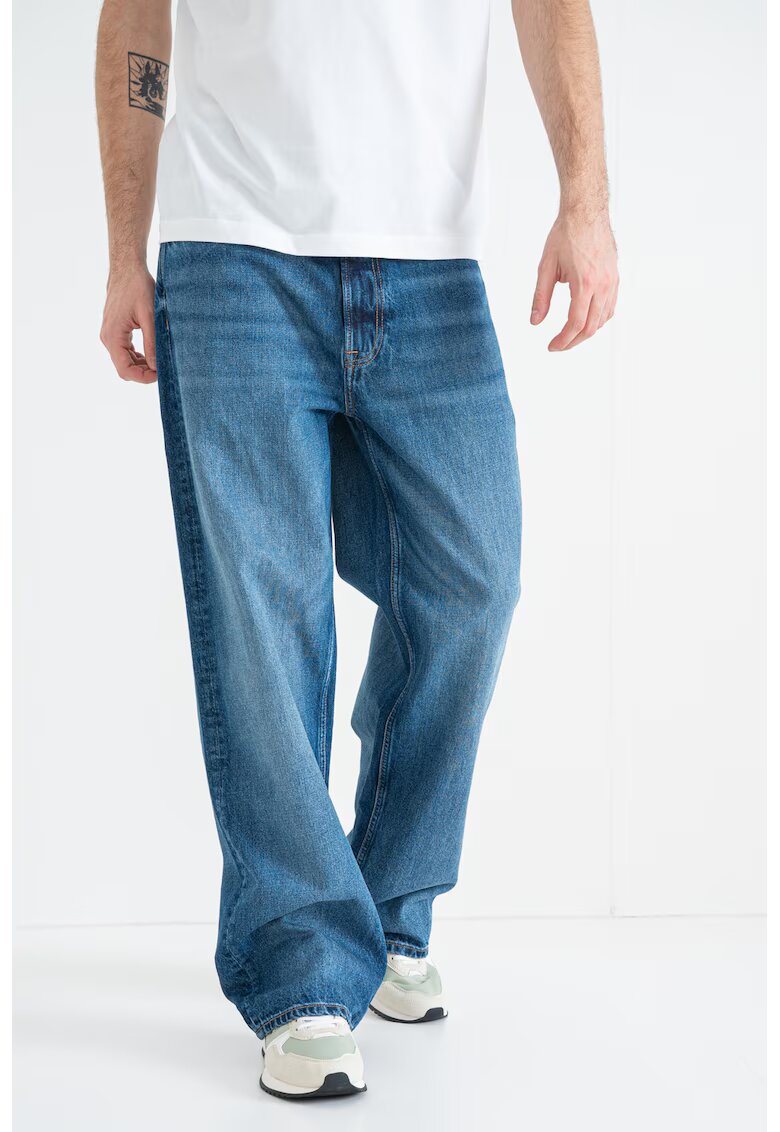 Calvin Klein Jeans Blugi relaxed fit cu model uni - Albastru