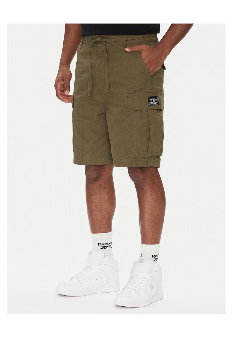 DC Shoes Pantaloni scurti barbati verde - bumbac