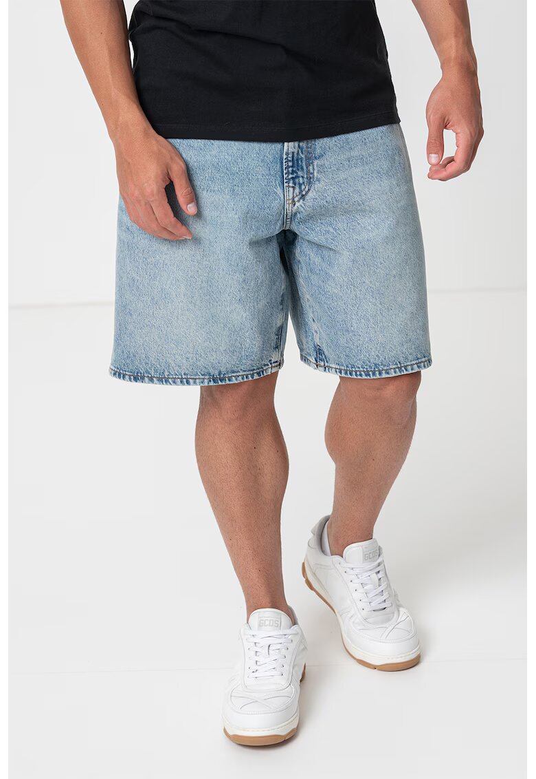 Gap Bermude din denim cu croiala lejera - Albastru deschis