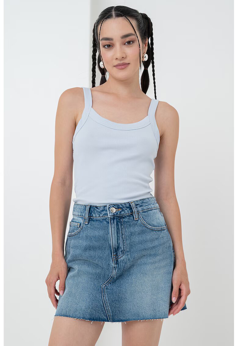 Gina Tricot Top uni cu decolteu in U - Albastru pastel