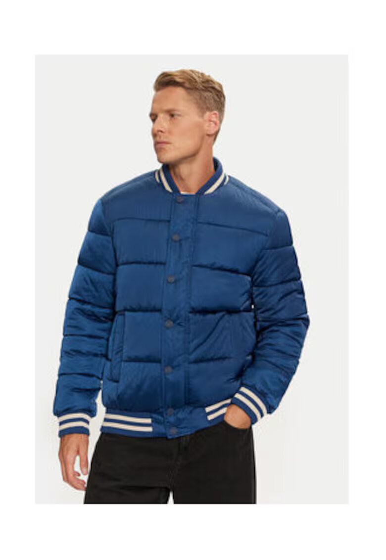 Guess Jacheta bomber cu print logo