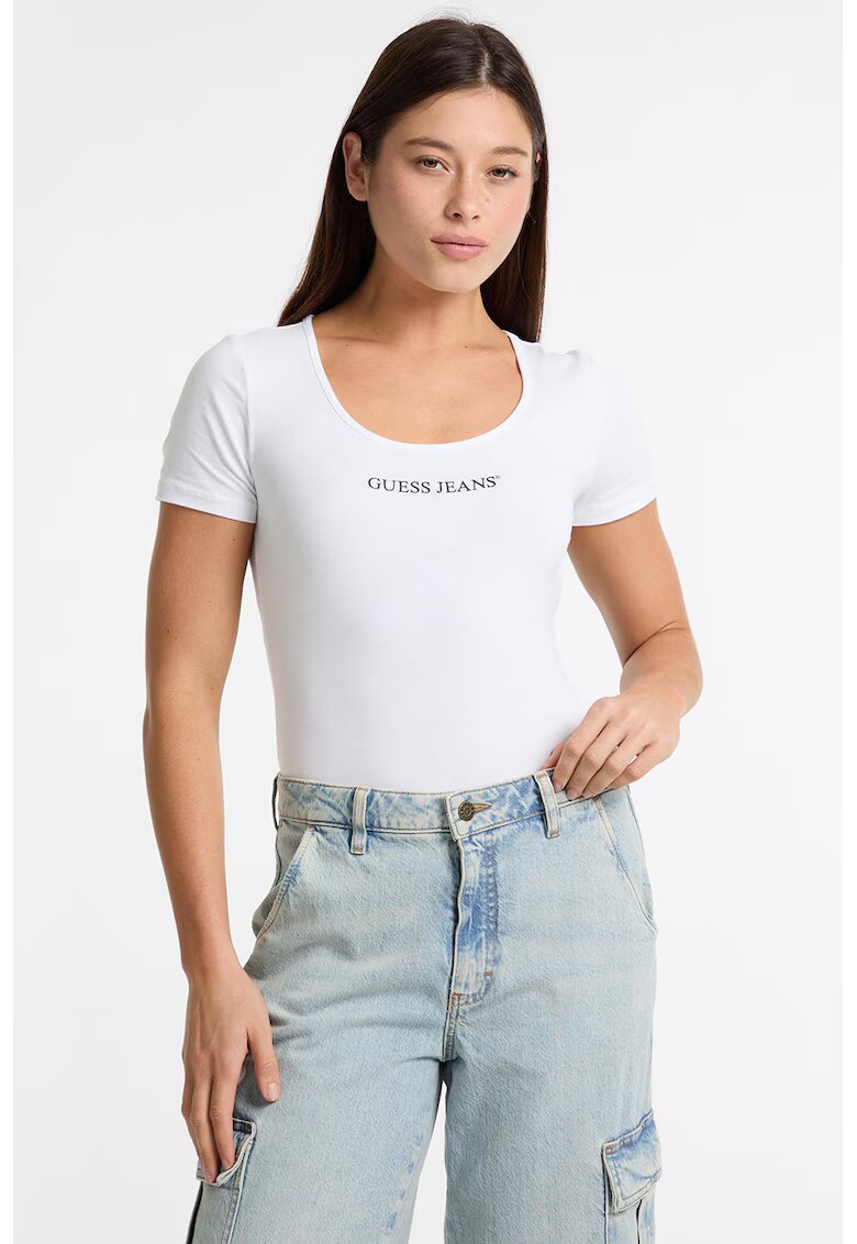 Guess Jeans Tricou slim fit cu logo pe piept - Albastru ultramarin/Alb optic