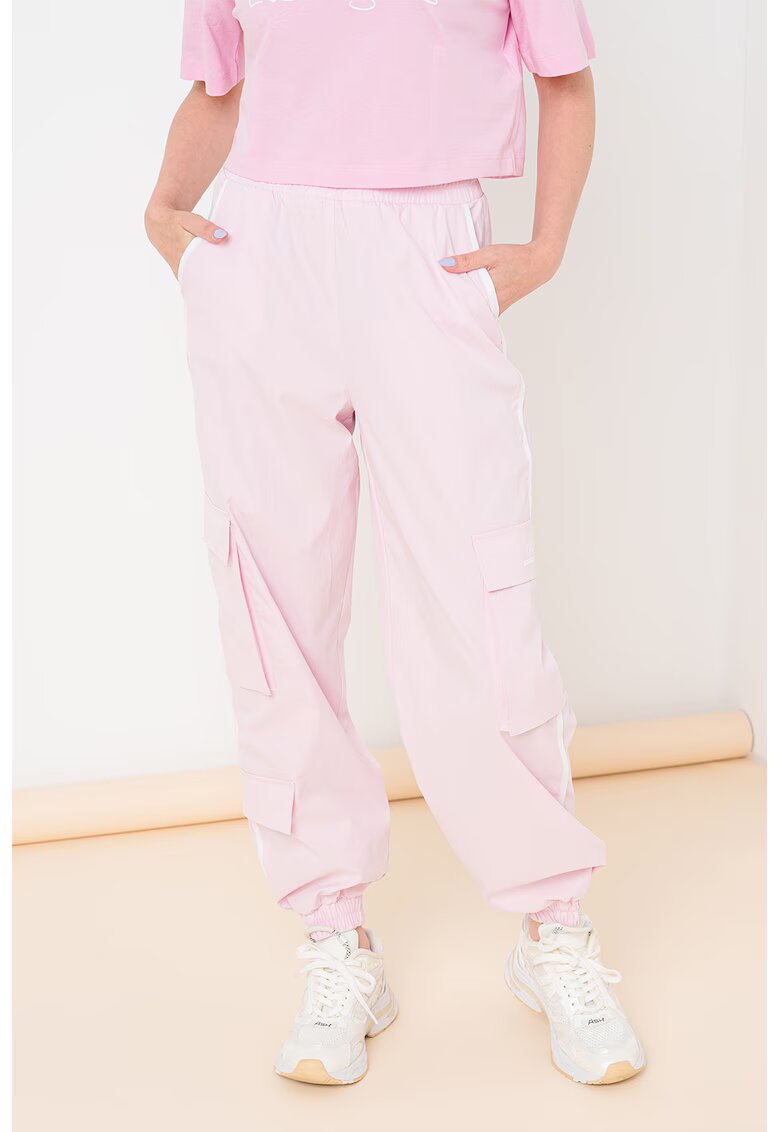 Guess Pantaloni cargo pentru antrenament - Roz deschis