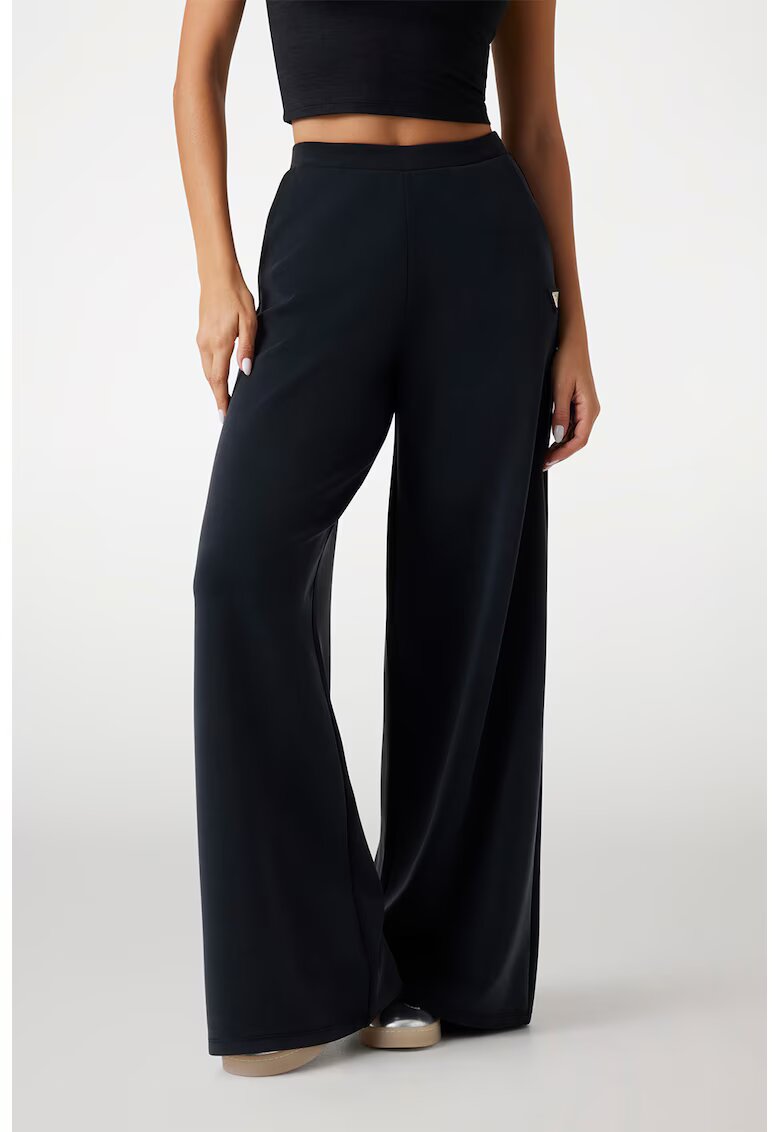 Guess Pantaloni de trening din amestec de modal cu croiala evazata - Negru