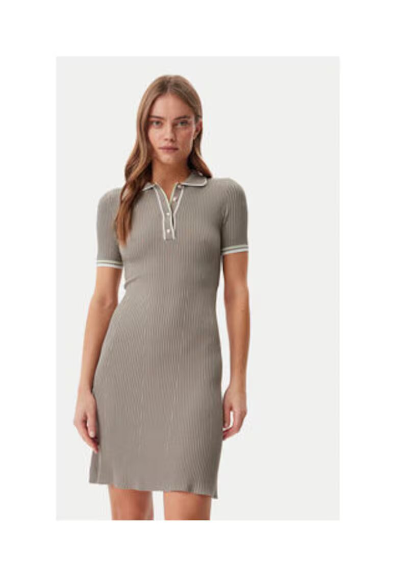 Guess Rochie tricotata cu croiala cambrata
