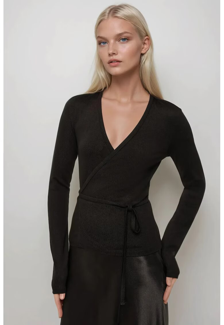 HiCCUP Bluza dama - tricotata - maneca lunga - decolteu in V - negru - bumbac si viscoza
