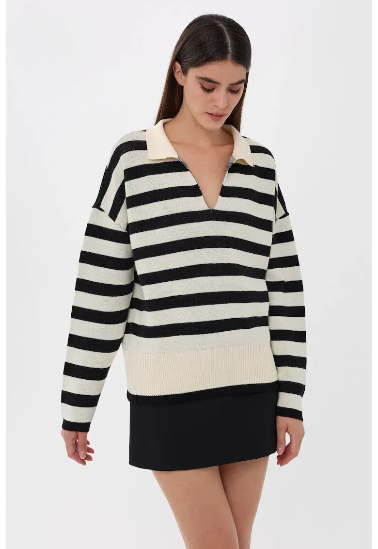 HiCCUP Pulover tricotat - guler polo - dungi - negru - material acrilic
