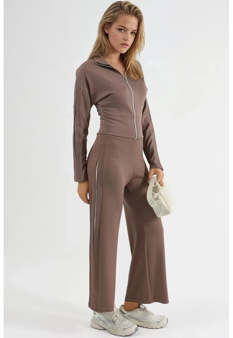 HiCCUP Set din doua piese - talie inalta - picior larg - guler cu fermoar - maro camel - material tricotat
