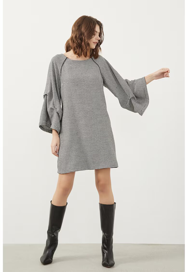 Just Like You Rochie scurta cu maneci cu volane - Alb/Negru