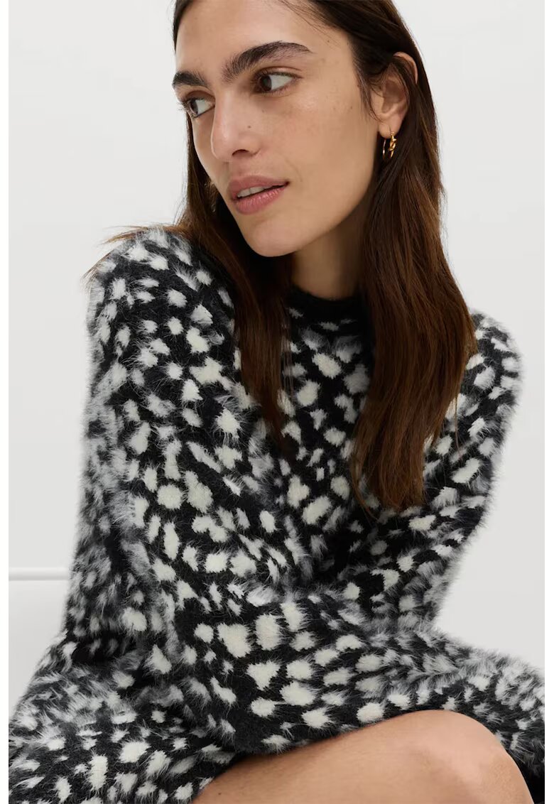 Marks  Spencer Pulover pufos cu animal print - Alb/Negru