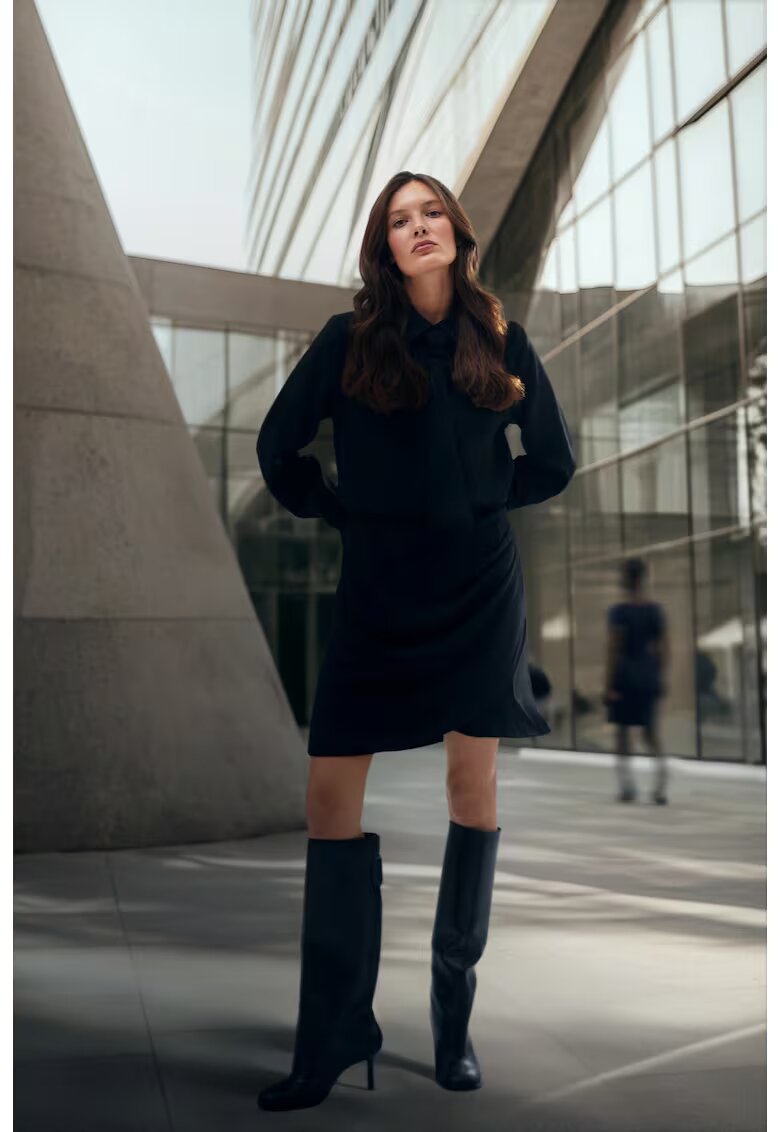 MOODO Rochie neagra cu strangere pe solduri - Negru