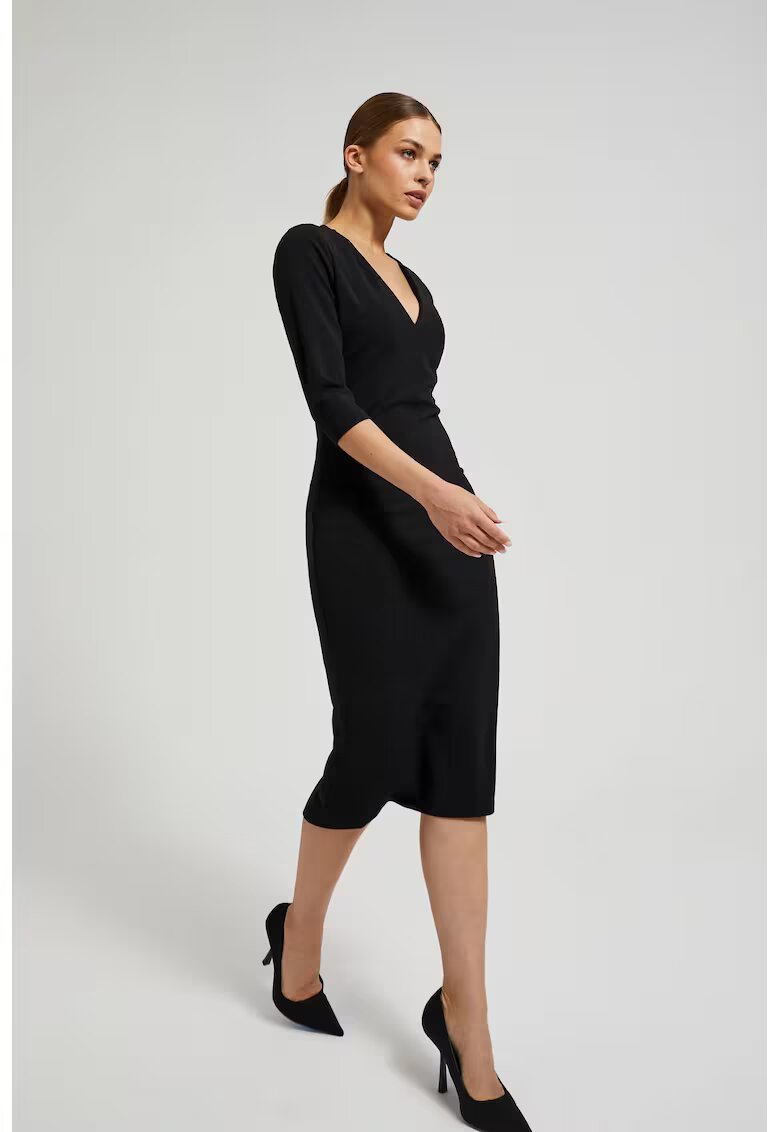 MOODO Rochie neagra neteda cu decolteu in V - Negru