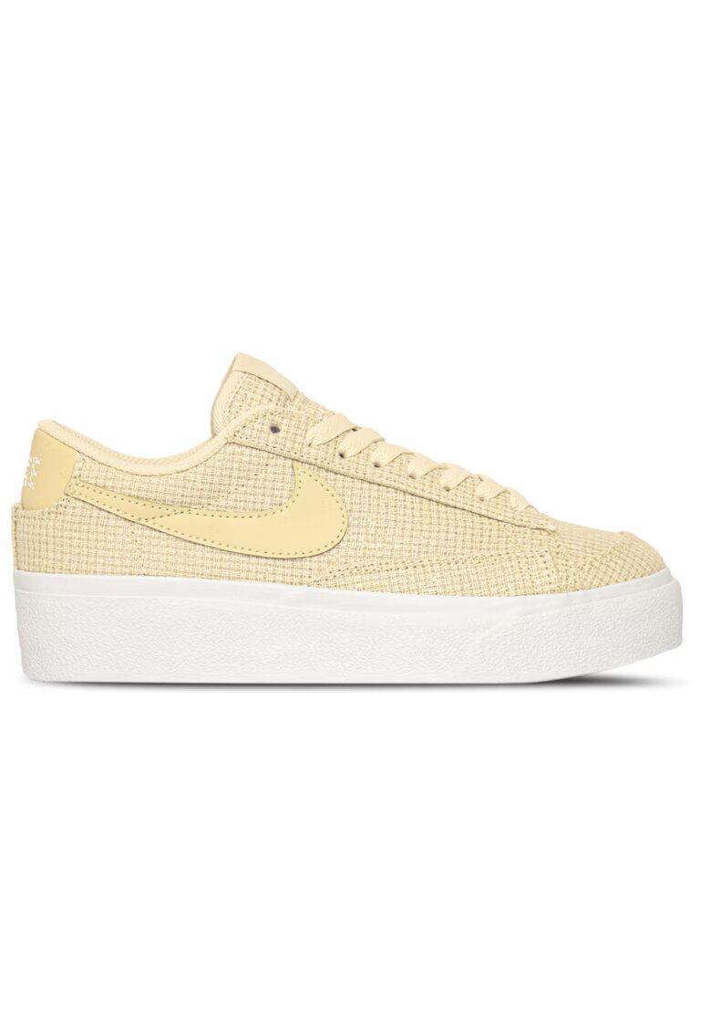 Nike Pantofi Sport W Blazer Low PLATFORM ESS-DN0744-700