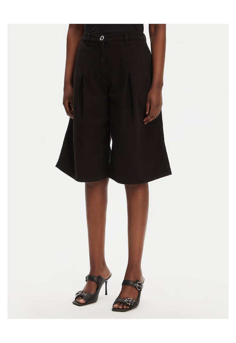 Pinko Pantaloni scurti dama negru -