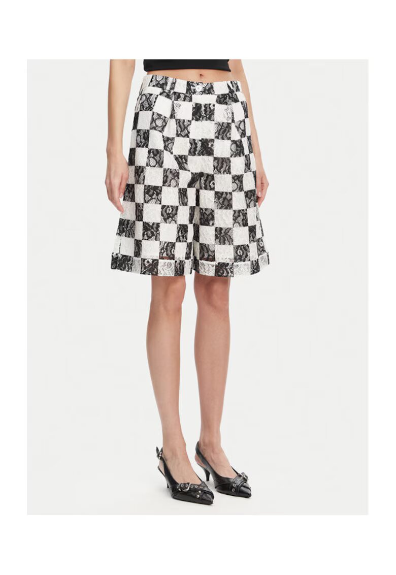 Pinko Pantaloni scurti pentru dama - alb/negru - model in carouri