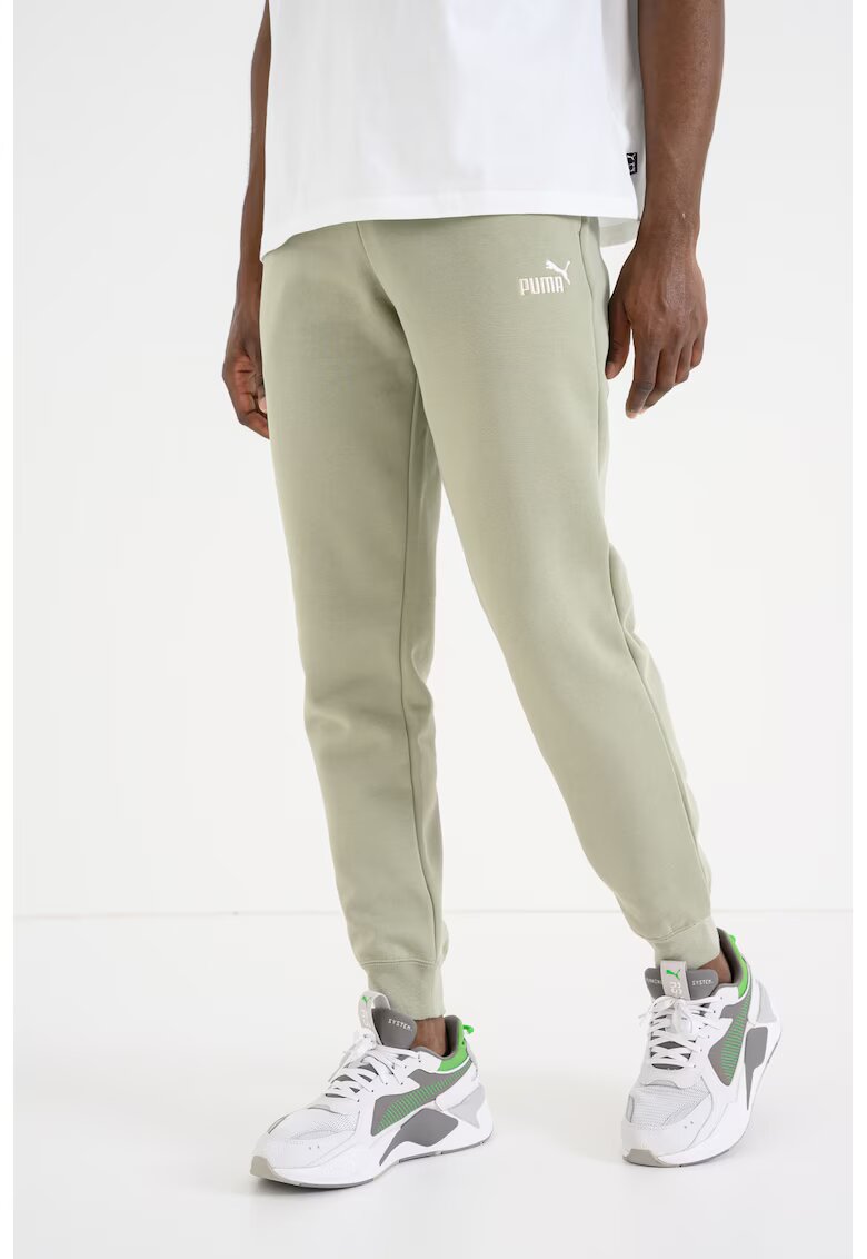 Puma Pantaloni de trening cu logo ESS 2 - Verde deschis