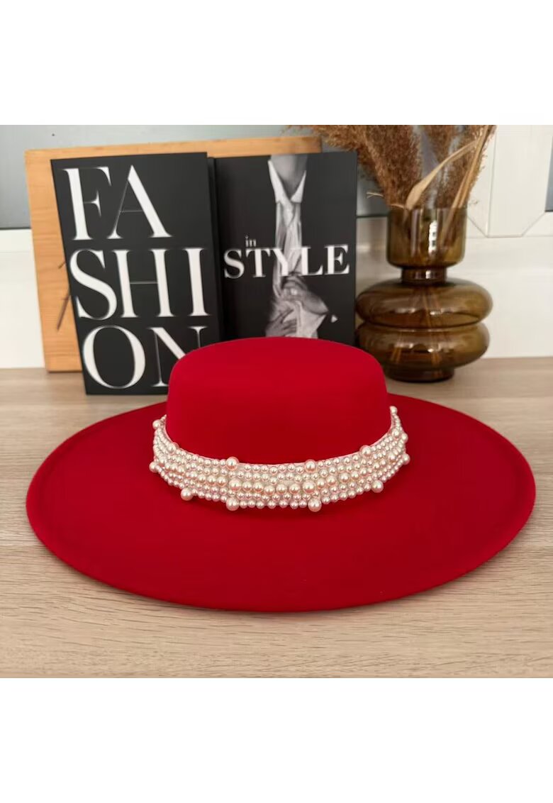 Pursehuit Palarie dama rosie - stil canotiera - bor lat - reglabila - cu accesoriu detasabil din perle - Gretha