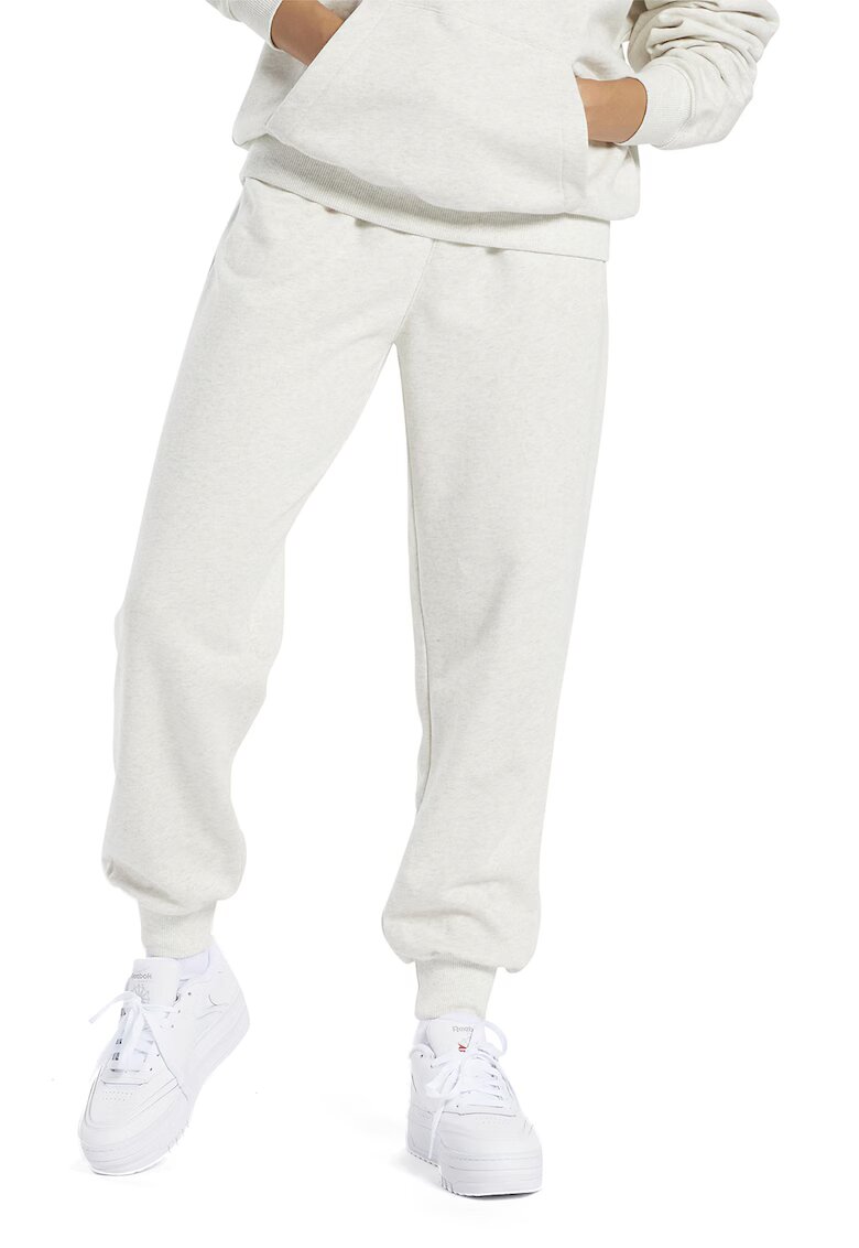 Reebok Pantaloni sport lejeri din terry Classics - Alb fildes
