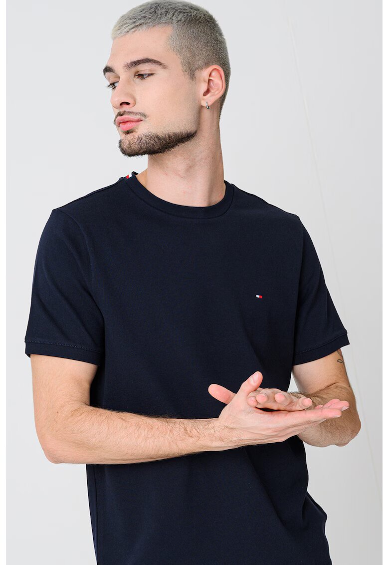 Tommy Hilfiger Tricou din amestec de bumbac organic si logo discret brodat - Rosu/Alb/Bleumarin
