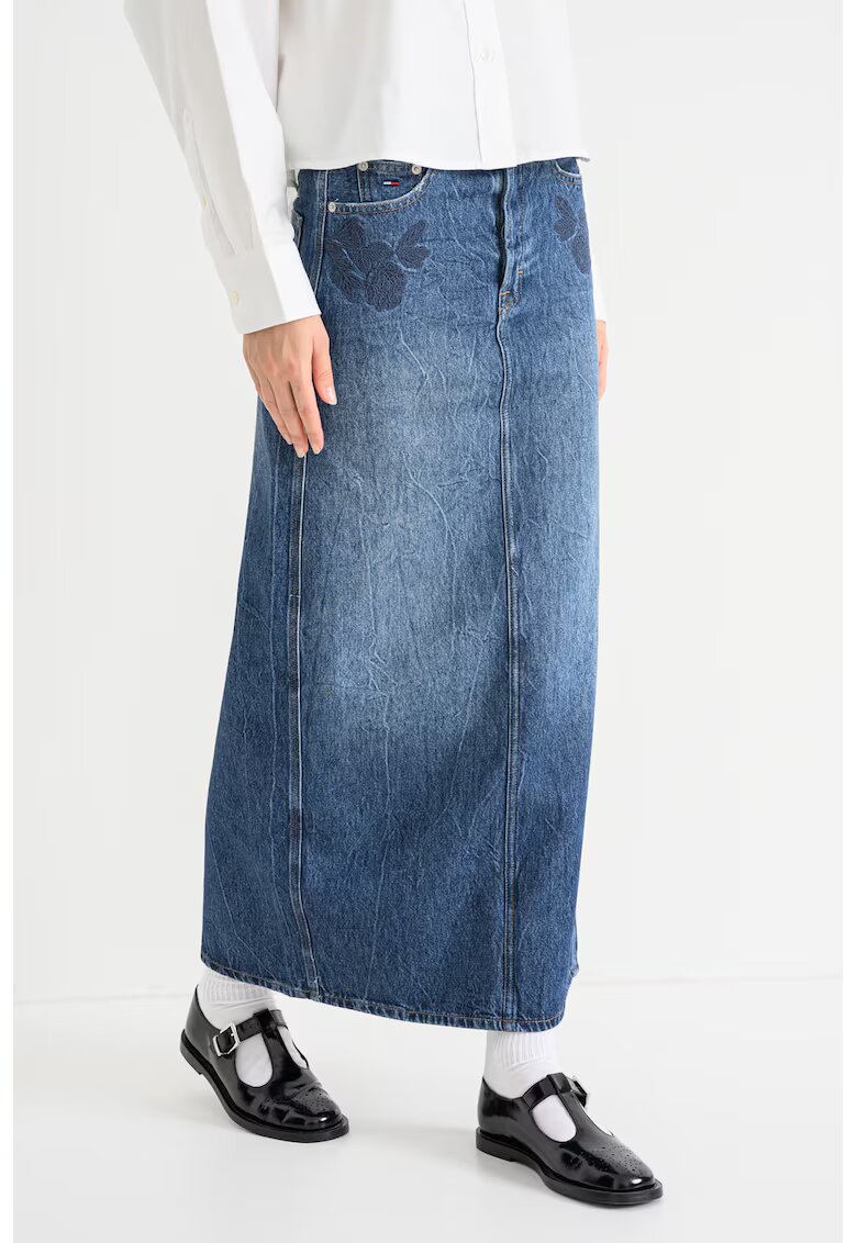 Tommy Jeans Fusta maxi de denim Layla - Albastru melange
