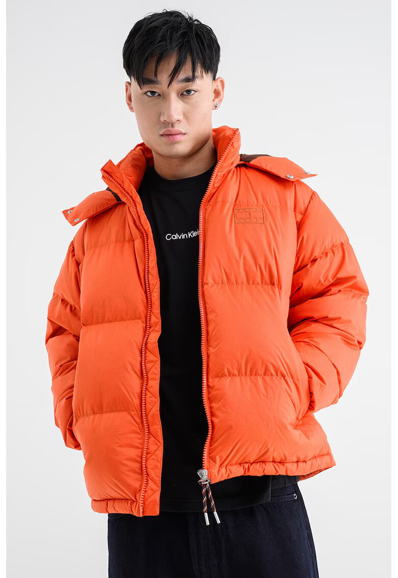 Tommy Jeans Geaca regular fit cu logo - Portocaliu mandarina