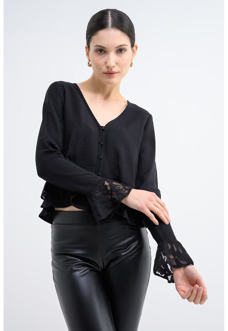 Vero Moda Bluza vaporoasa cu terminatie cu volane Pinja - Negru
