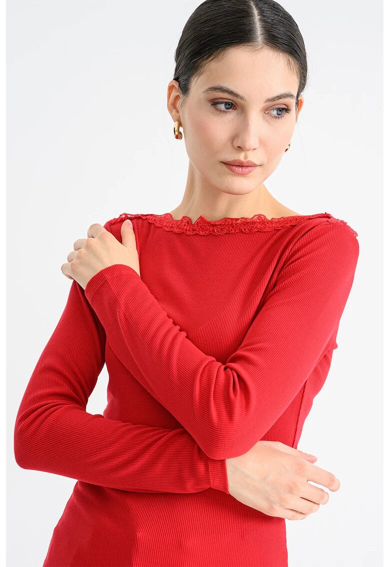 Vila Bluza slim-fit cu striatii si decolteu cu garnitura din dantela - Caramiziu