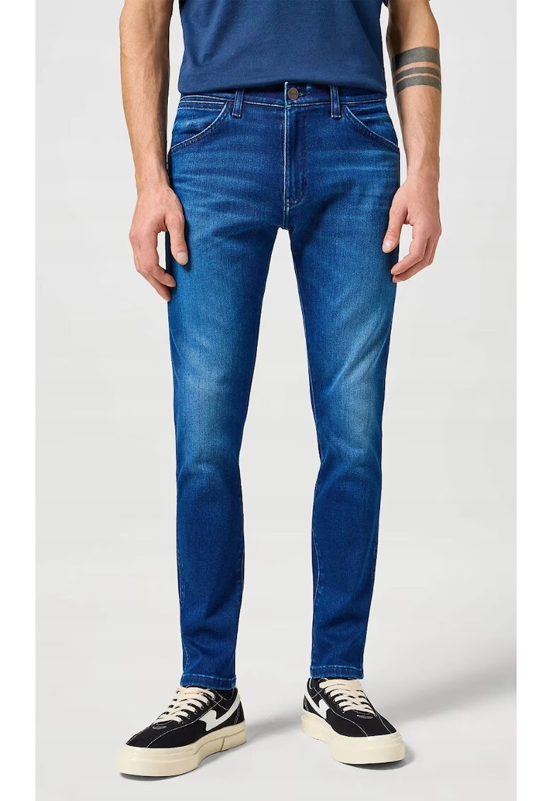 Wrangler Blugi barbati Bryson skinny - albastru inchis - elasticitate considerabila - din bumbac -