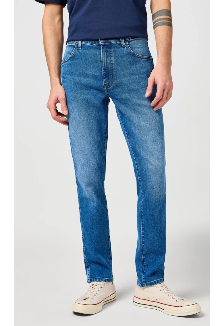 Wrangler Blugi barbati Larston EPIC SOFT - bumbac/poliester/elastan - albastru