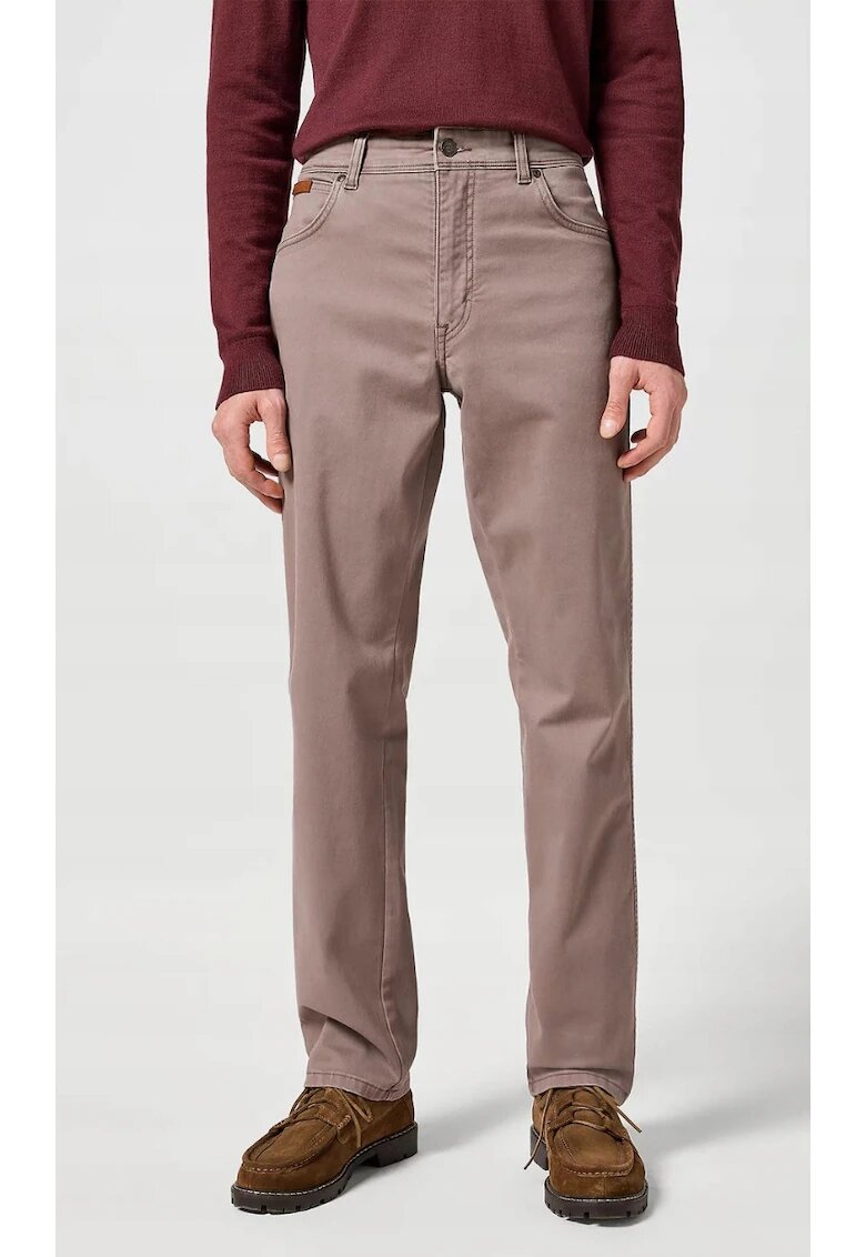 Wrangler Pantaloni barbati Texas - culoare pastel - otel - maro - croiala clasica - material elastic
