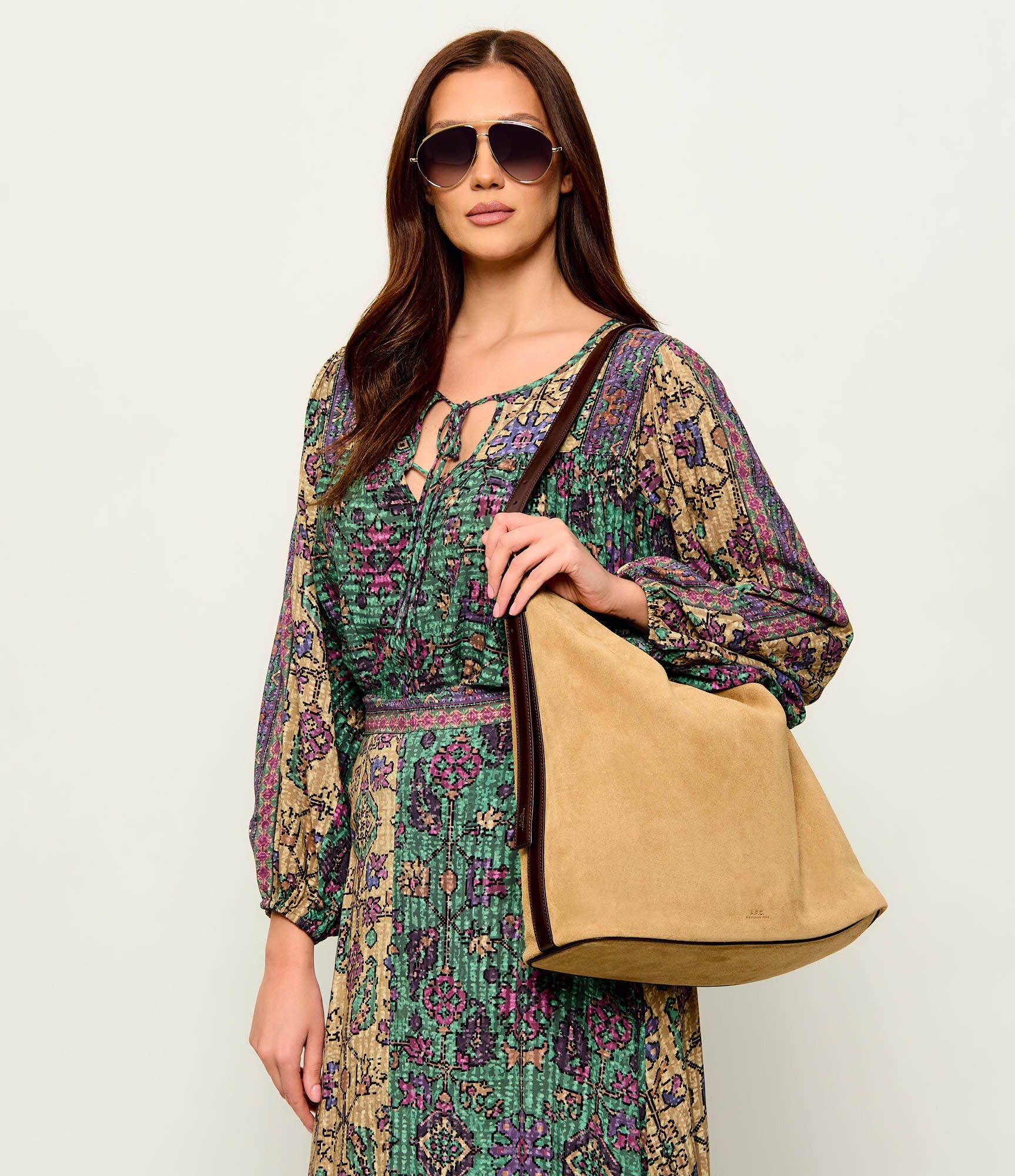 A.P.C. Geantă shopper Vera Maxi | piele întoarsă