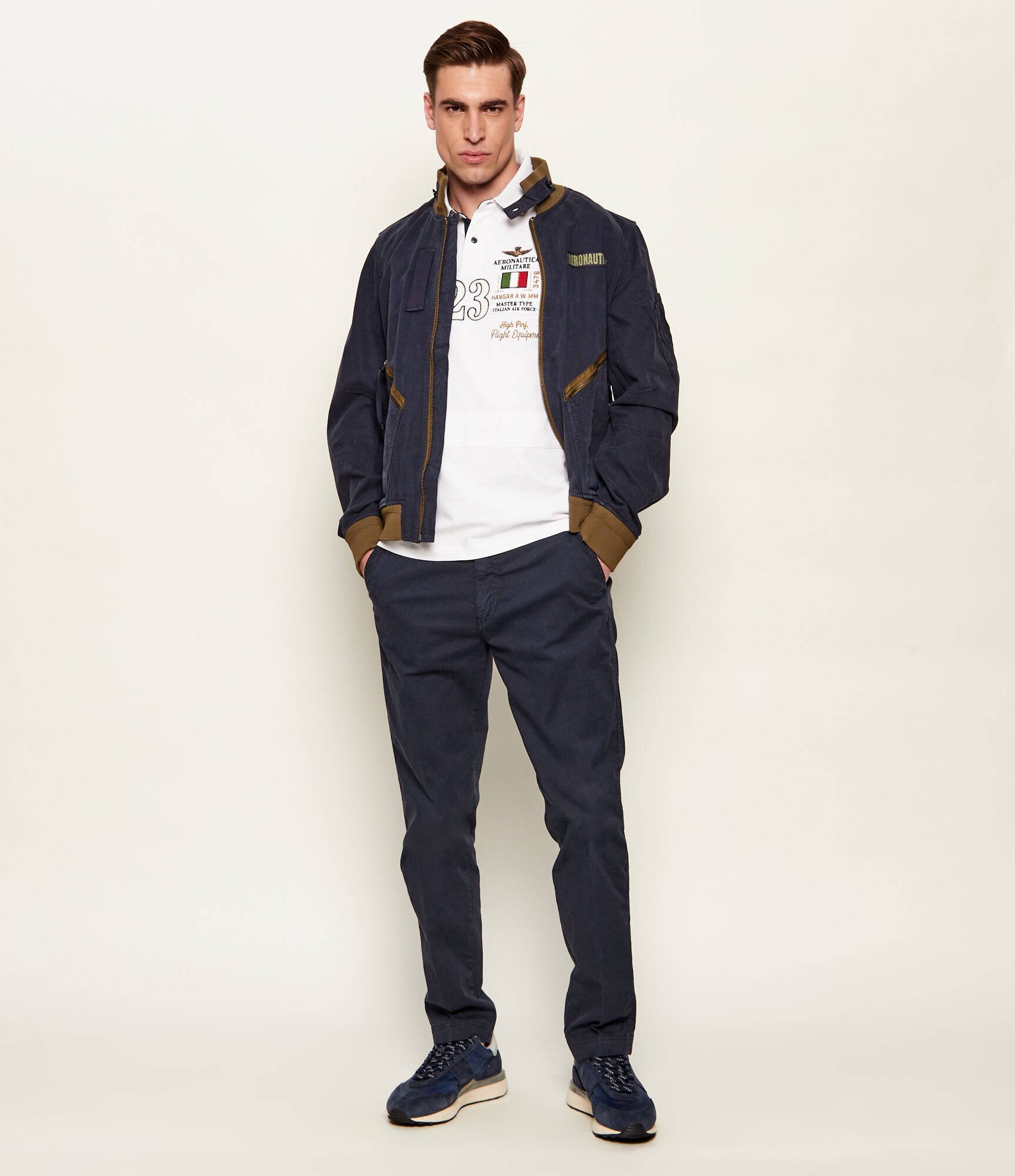 Aeronautica Militare Pantaloni chino | regular fit