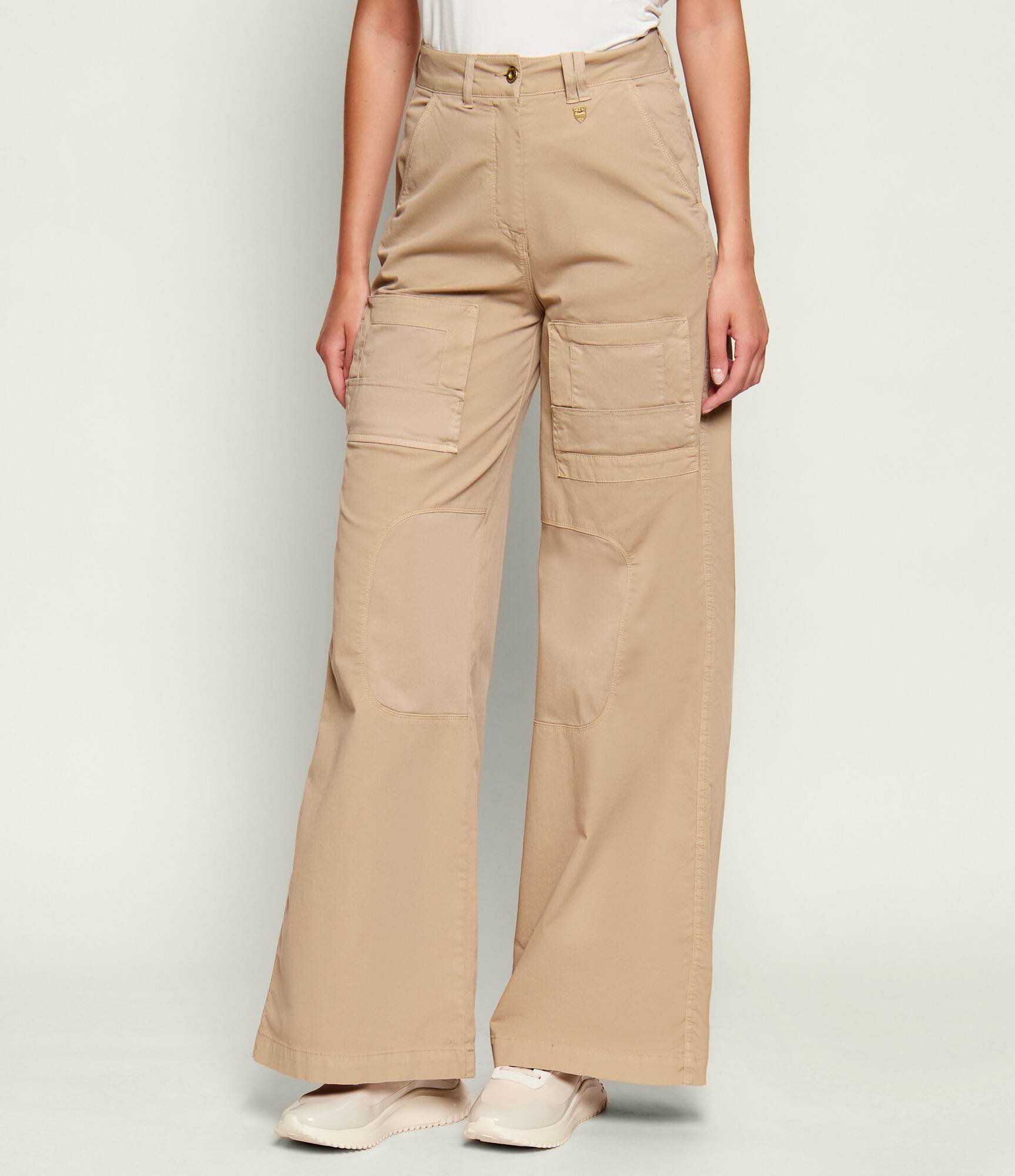 Aeronautica Militare Pantaloni | Loose fit