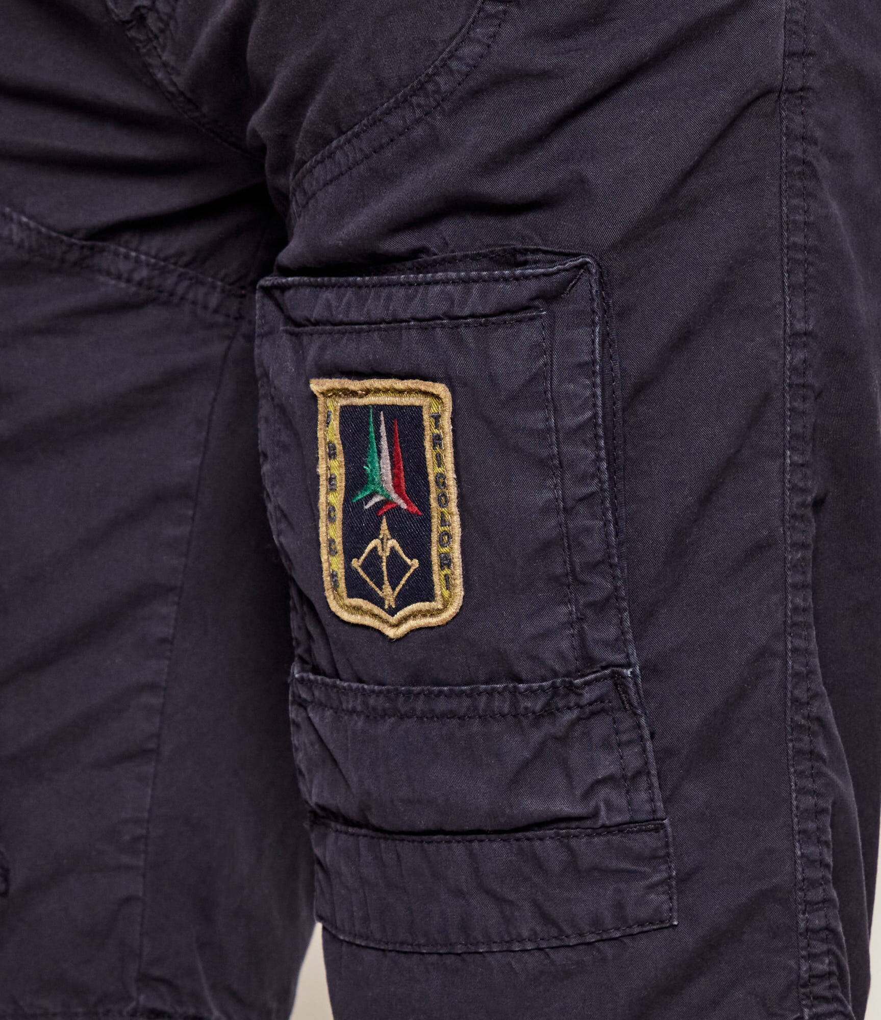 Aeronautica Militare Pantaloni scurți | regular fit