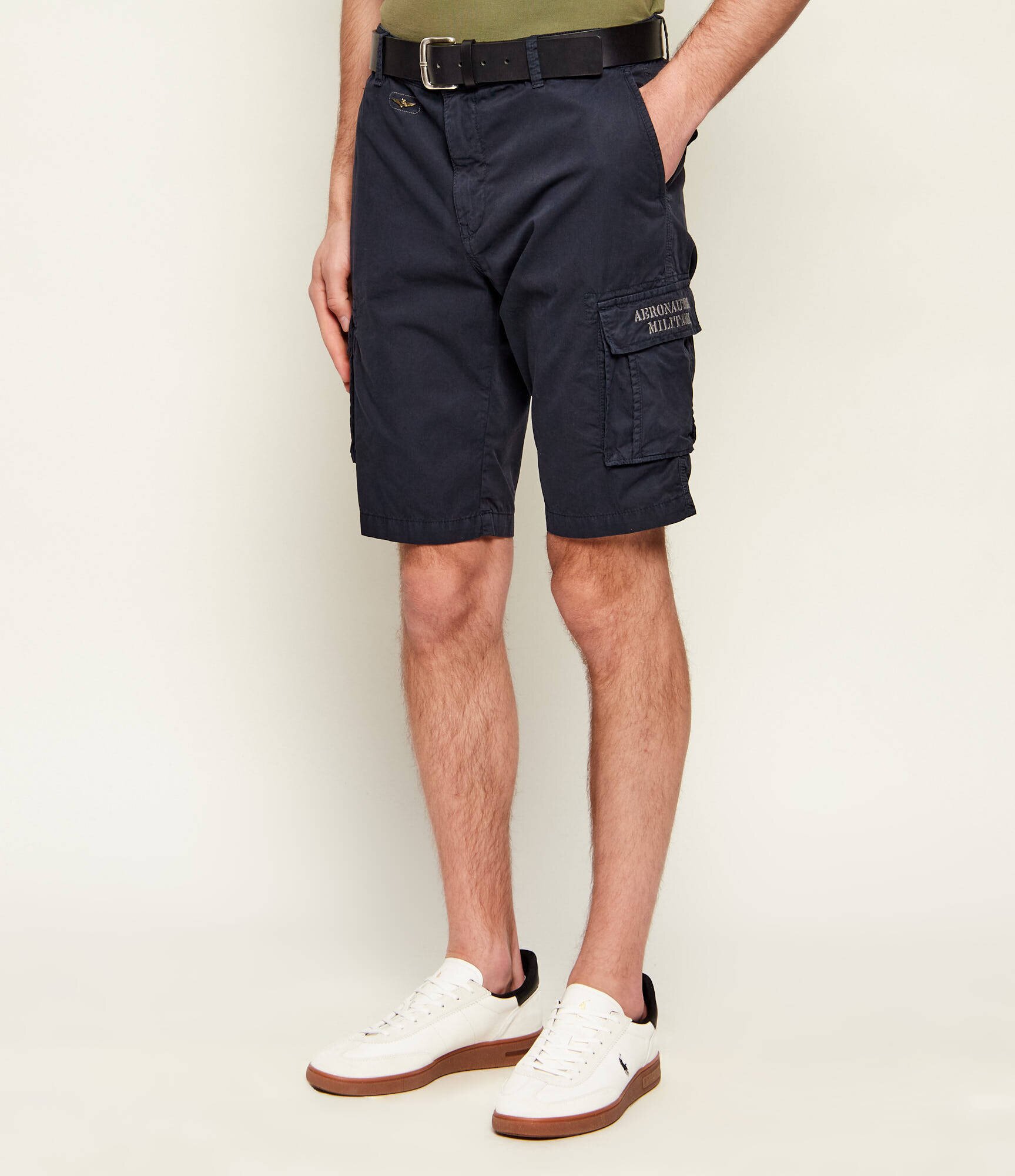 Aeronautica Militare Pantaloni scurți | regular fit