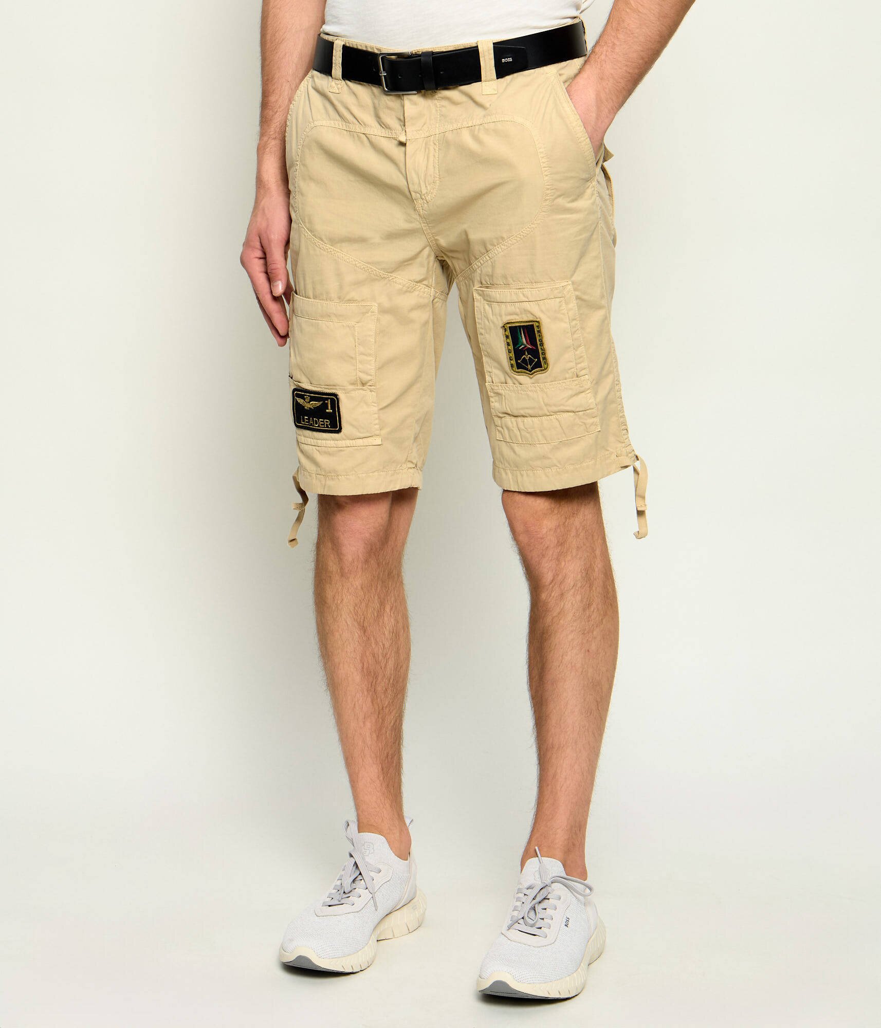 Aeronautica Militare Pantaloni scurți | regular fit
