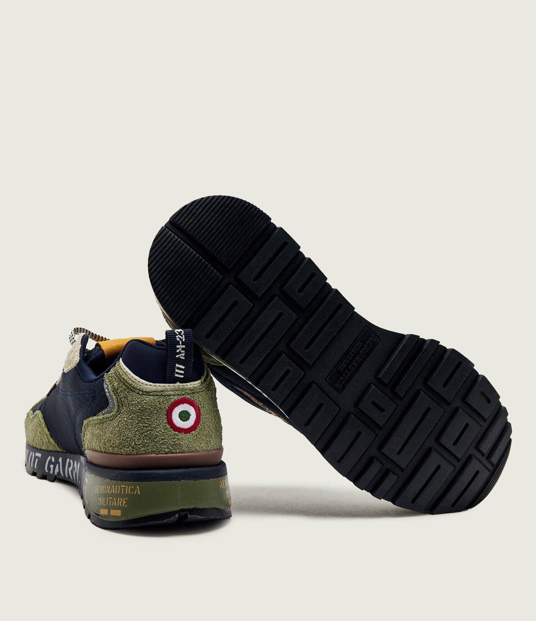 Aeronautica Militare Sneakers | piele întoarsă