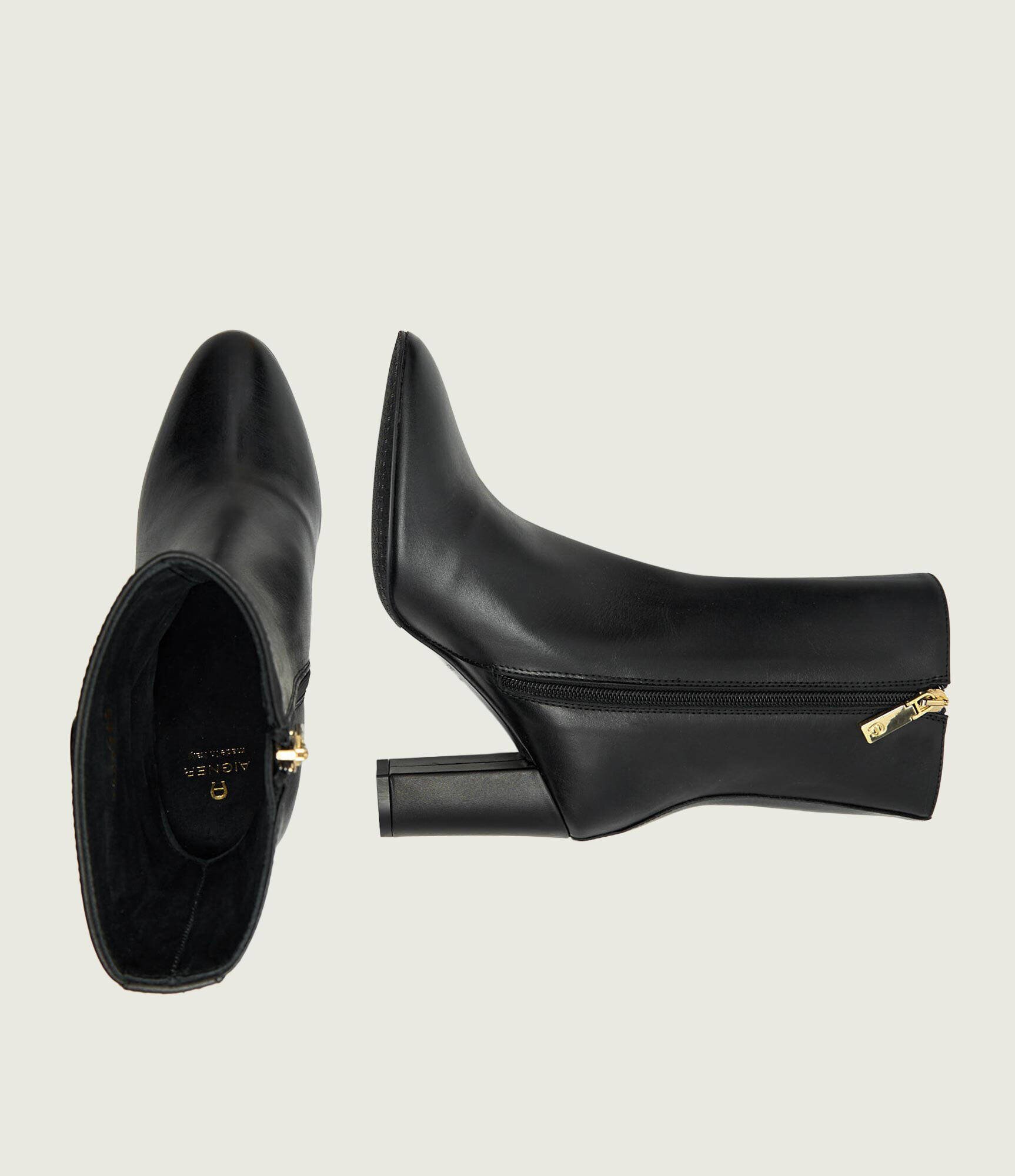 Aigner De piele botine cu toc CAROLINE 15B