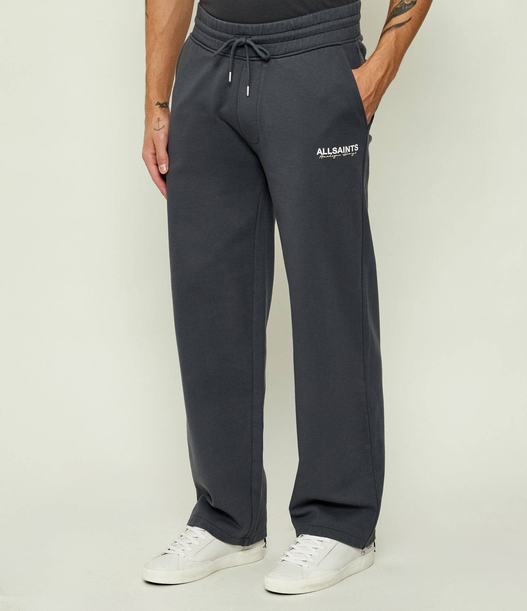 AllSaints Pantaloni de trening Emblem | Loose fit
