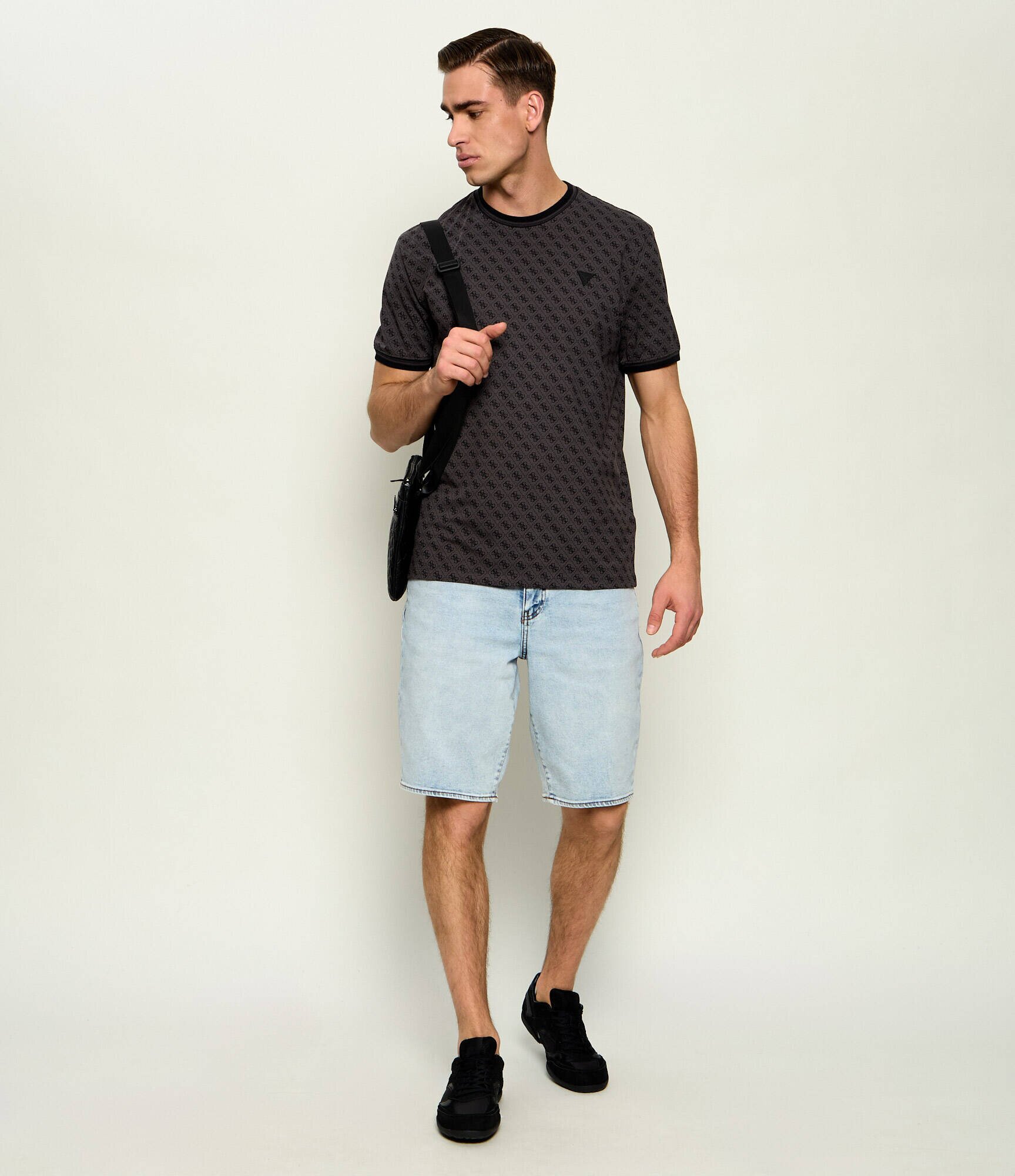Armani Exchange De blugi pantaloni scurți J65 | Slim Fit