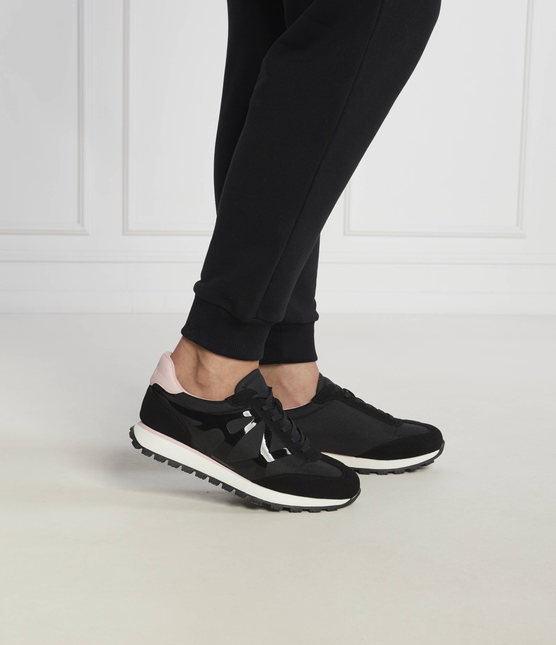 Armani Exchange Sneakers