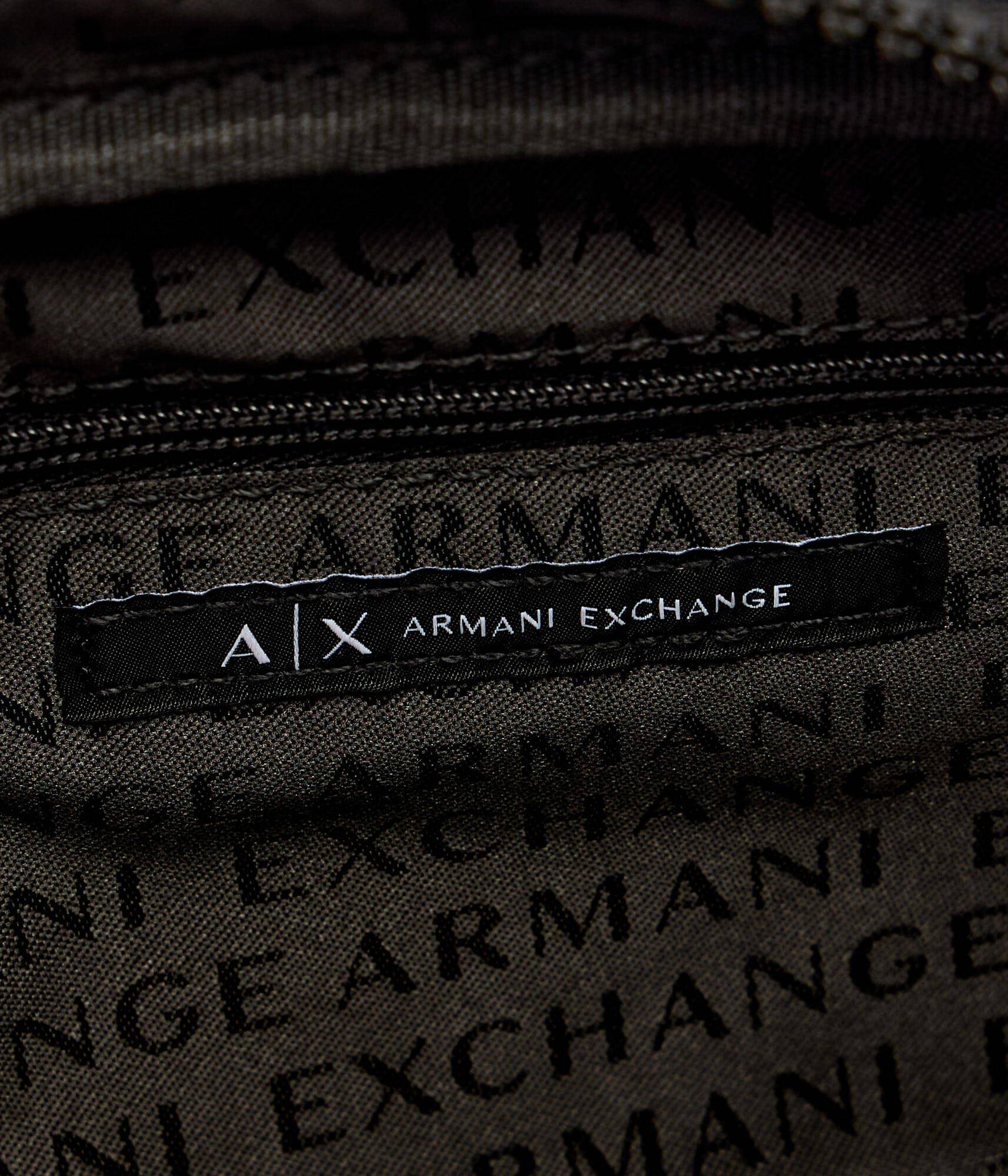 Armani Exchange Trusă pentru cosmetice