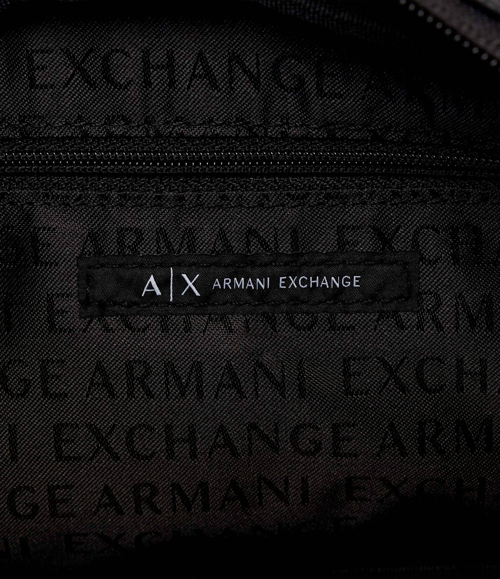 Armani Exchange Trusă pentru cosmetice